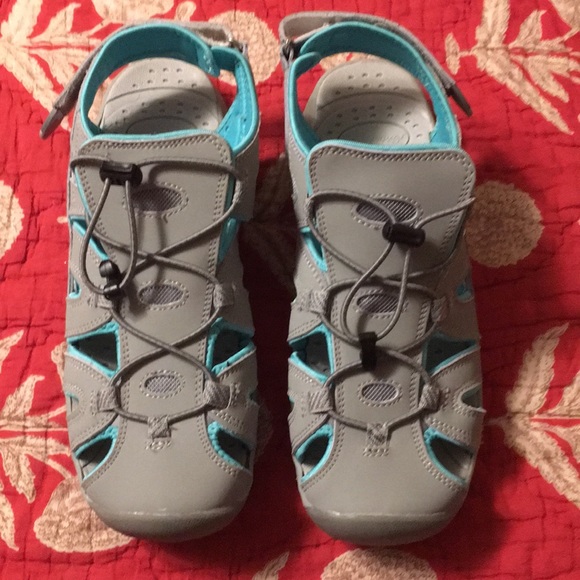 eddie bauer water shoes